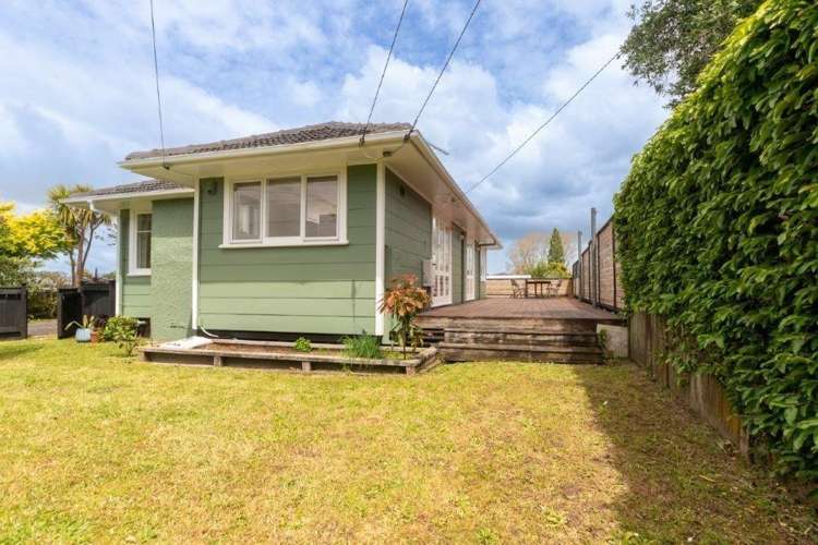 23 Elstree Avenue Glen Innes_9