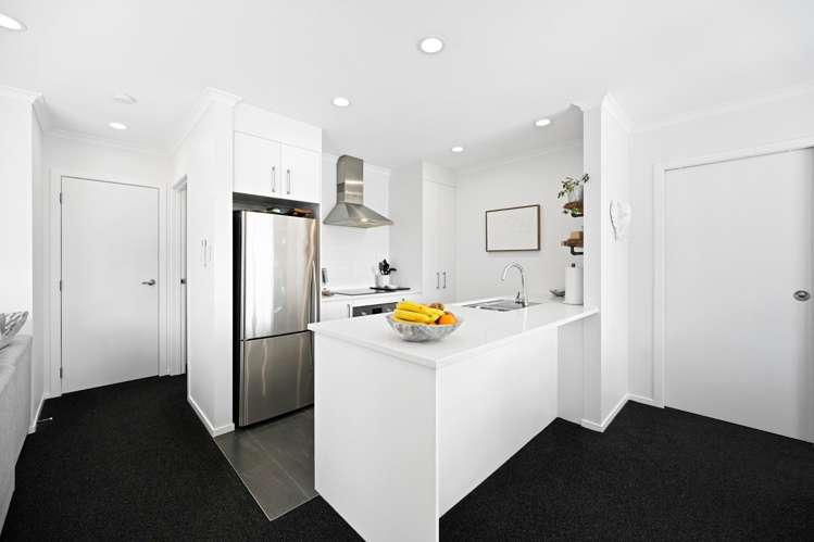 2/25 Maccallum Court Rototuna_3