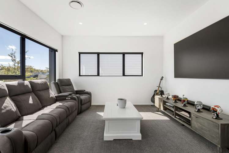 3 Lemon Grove Lane Greenhithe_16