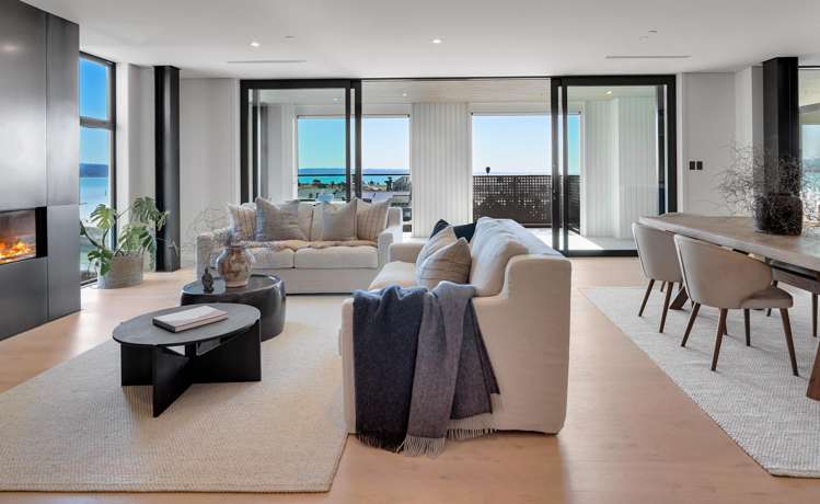 APT 206 Customs Quay_1