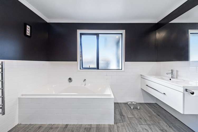 11 Ragley Way Rolleston_18