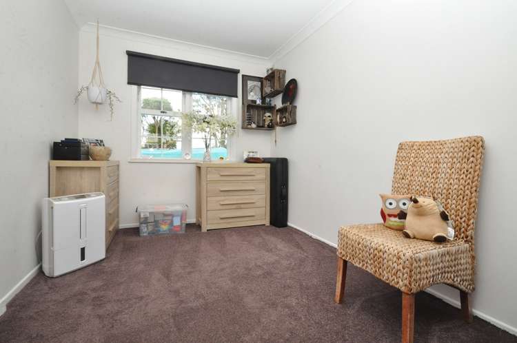 27 Clinton Avenue Te Atatu Peninsula_14