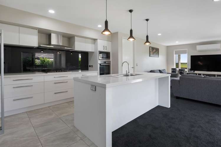 8 Wakatere Place Thames_4