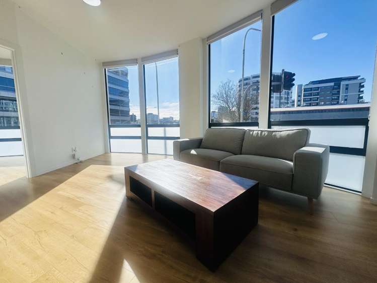 1C/29 Pitt Street City Centre_2