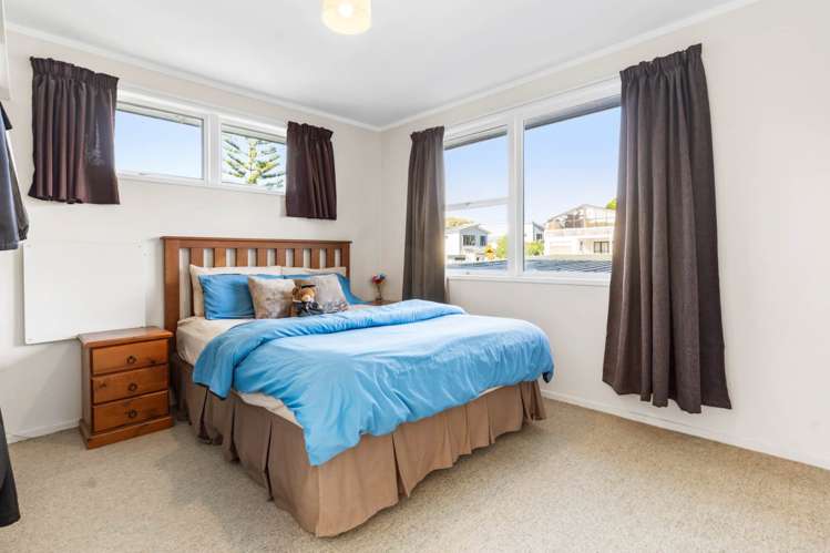 73 Chartwell Avenue Glenfield_8