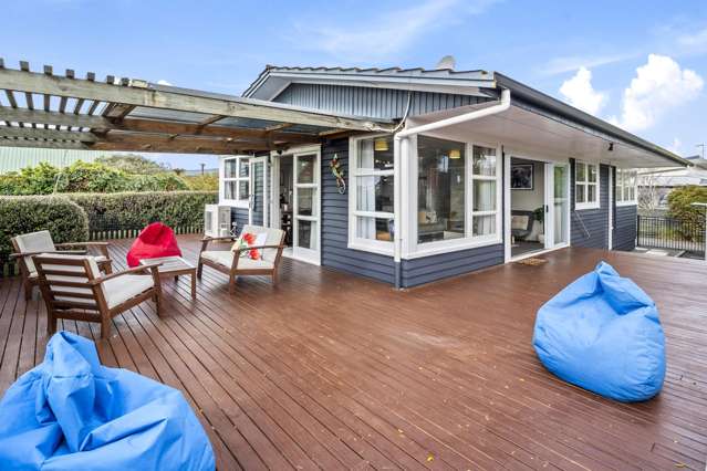 9B Holden Avenue Holdens Bay_3