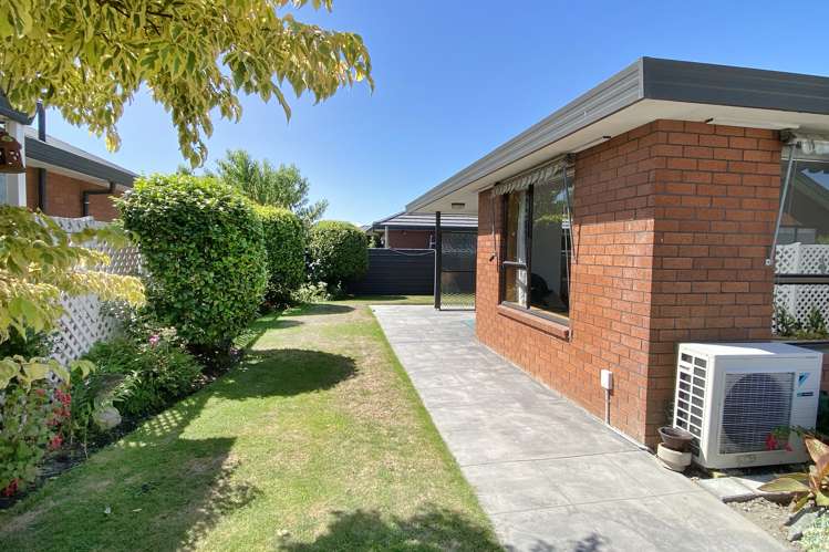 4/11 Cox Street Ashburton_23