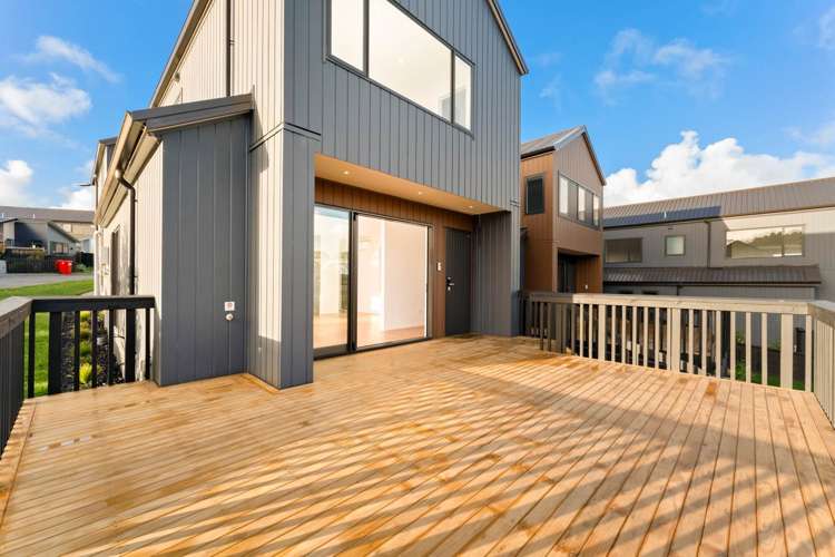 10 Aquamarine Avenue Wainui_10