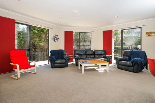 7 Northbrook Close Greenhithe_3