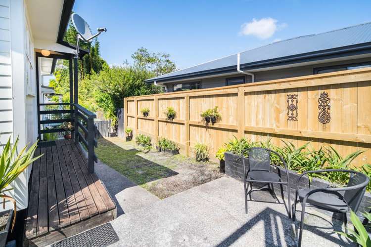 2/8 Ozich Avenue Te Atatu South_12