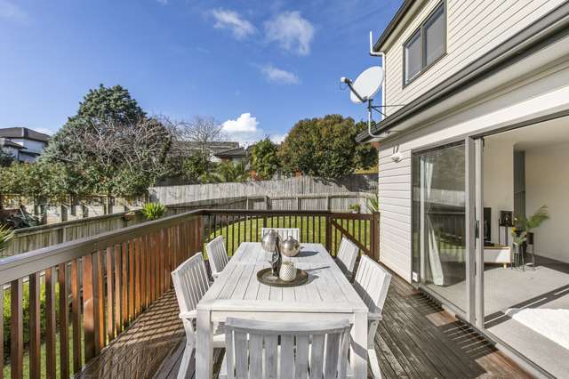 2/23 Ruawai Road Mount Wellington_4