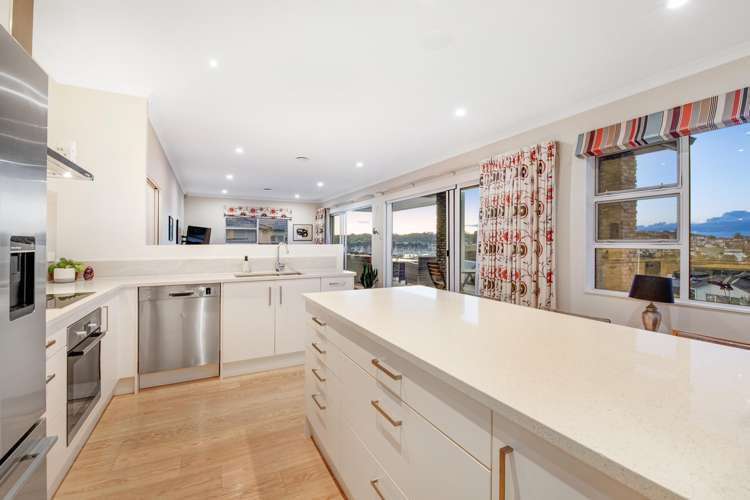 8 Discovery Drive Gulf Harbour_13