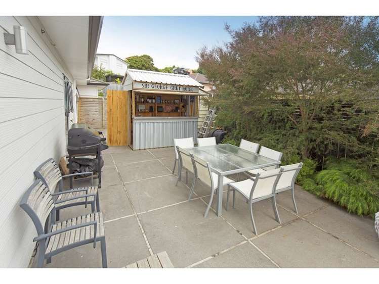 8 Bloomfield Rise Stanmore Bay_4