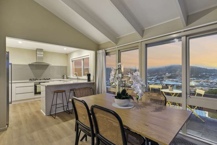 56 Monaghan Avenue Karori_14