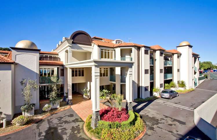 2/47 The Strand Takapuna_19