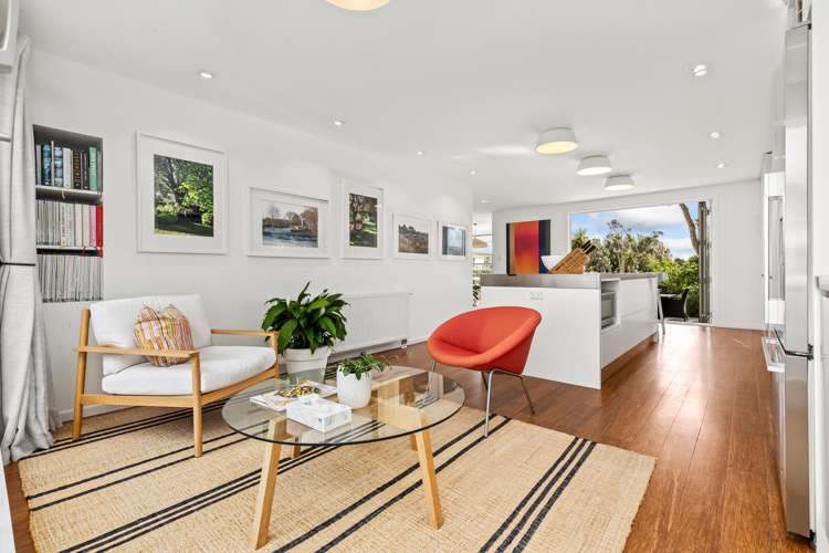 5 Wharemauku Road Raumati Beach_9