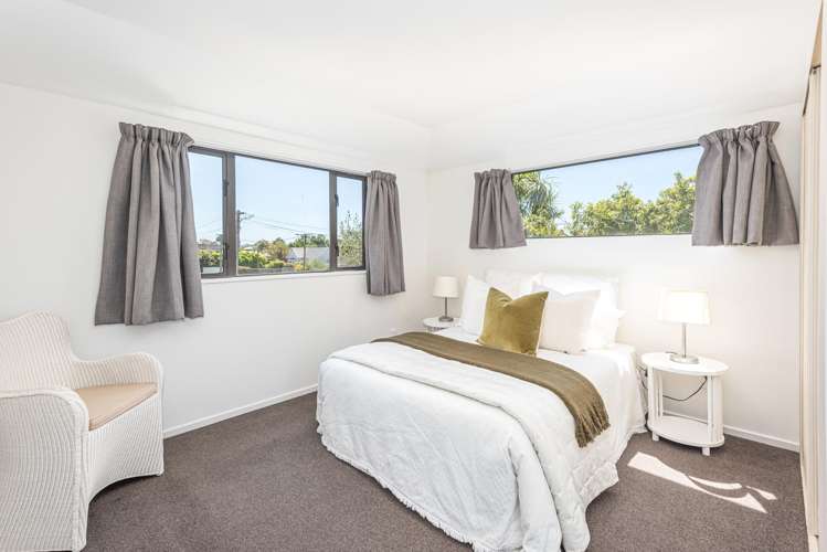 1/54 King Street Sydenham_6