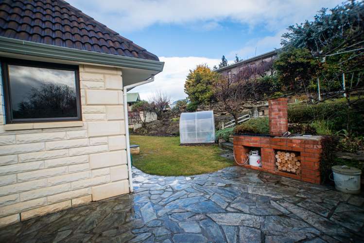 2 Lanes Road Alexandra_15