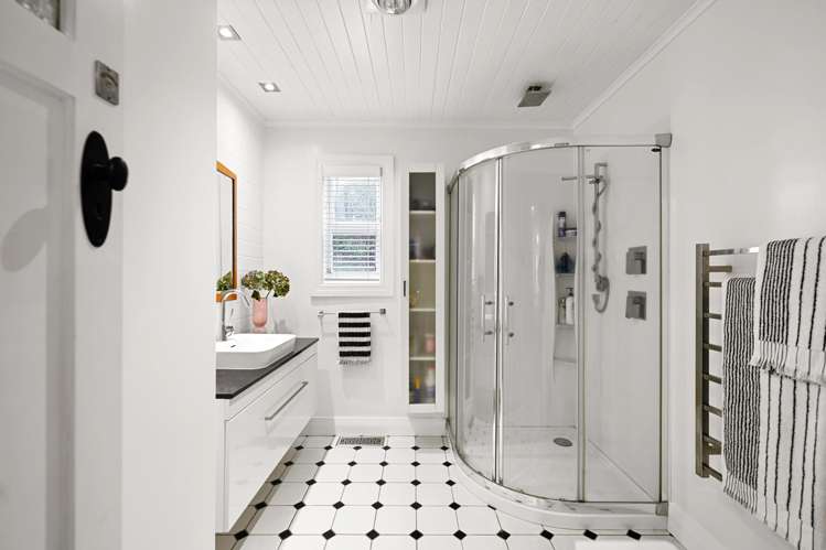 10 Ruakiwi Road Hamilton Lake_22