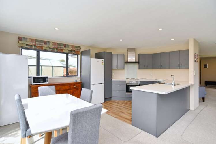 27 Coolspring Way Redwood_5