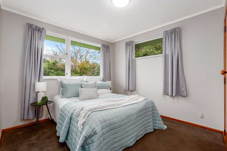 296 Main Road Tawa_12