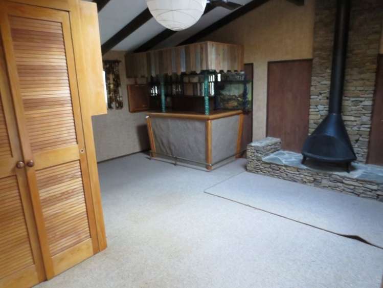 26 Arawata Terrace Fernhill/Sunshine Bay_7