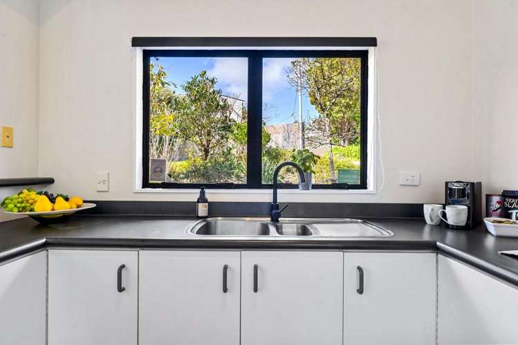 1/36a Salisbury Road Birkdale_3