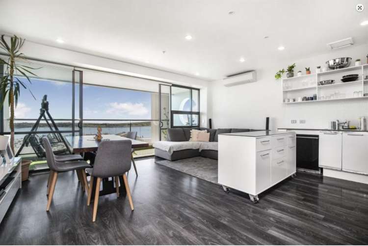 1506/18 Beach Road_0