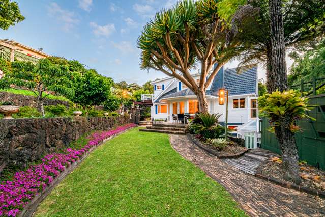 32 Deane Avenue Titirangi_2