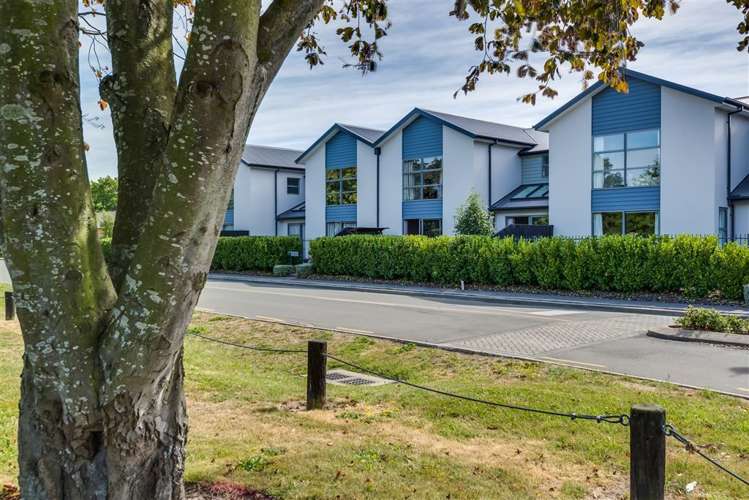 3 The Willows Hillmorton_1