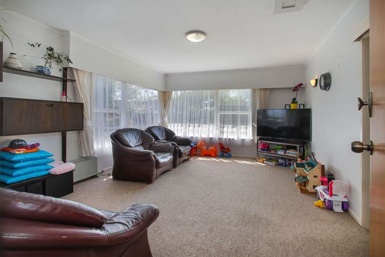 1/10 Nea Place Hillcrest_8