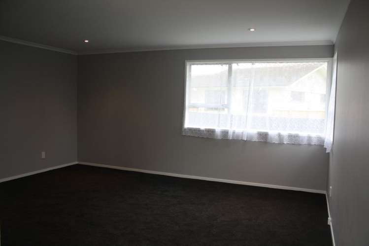 16 Ngatira Place Clendon Park_6