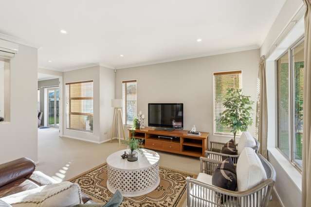 25 Applefield Court Northwood_3