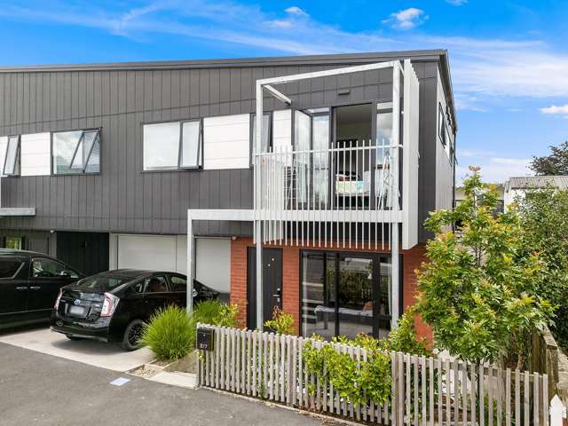 2/7 Dyer Street Whitiora_3