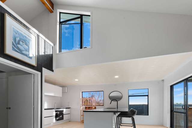 7 Bush Point Road Cable Bay_1