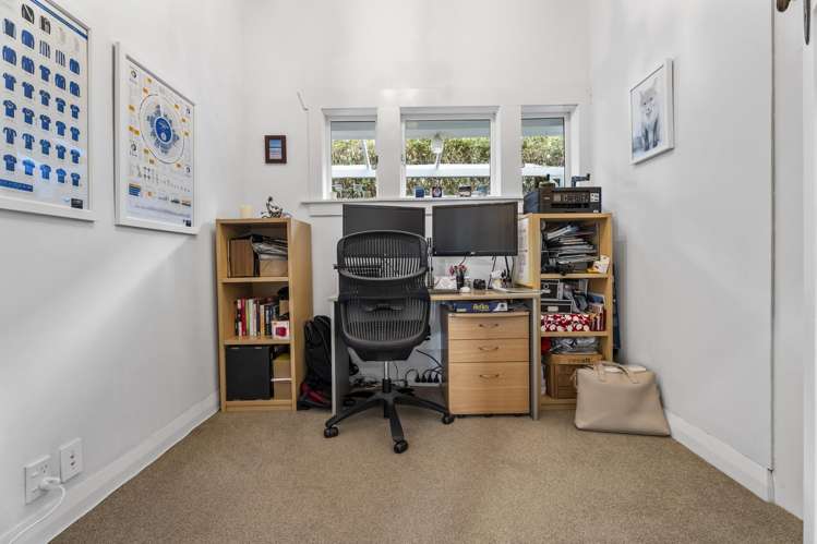 8 Highland Road Mount Albert_12