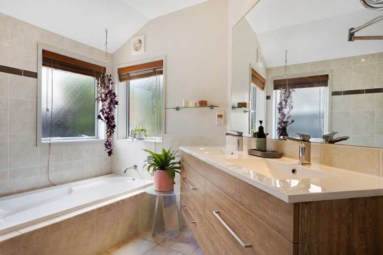 7b Peter Terrace Castor Bay_10