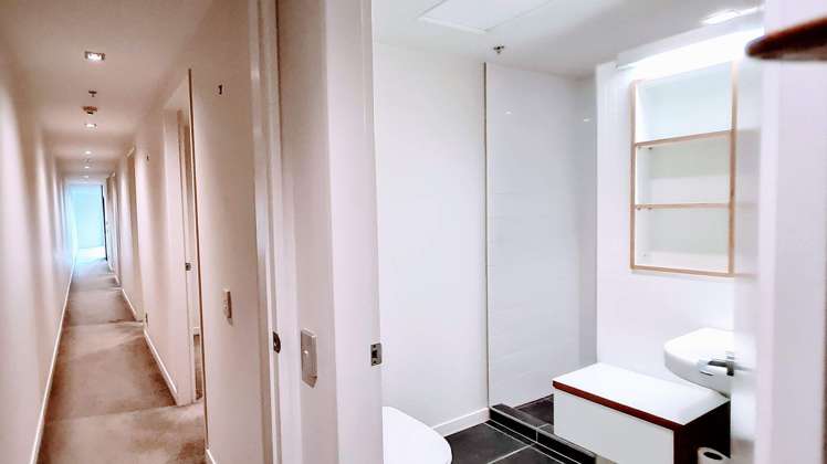 1a/82 Cable Street Te Aro_9