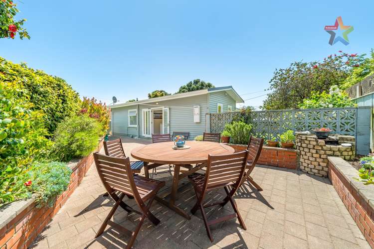 9 Puriri Street Miramar_24