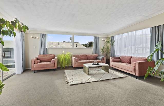 15 Brora Crescent Papakowhai_4