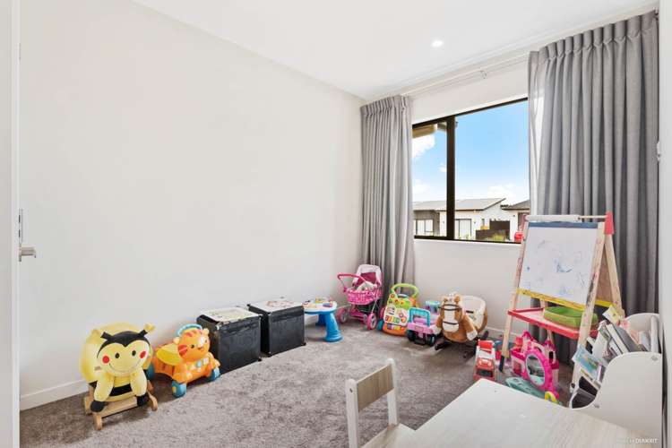 4 Spark Road Wainui_17