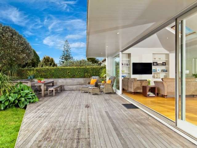 18 Allenby Avenue Devonport_2