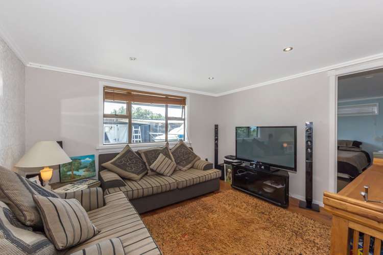 10 Rishworth Avenue Stanmore Bay_11