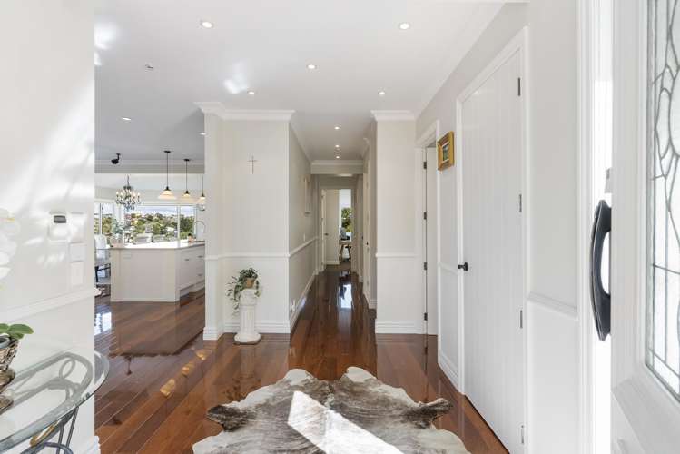 135 Bleakhouse Road Mellons Bay_5