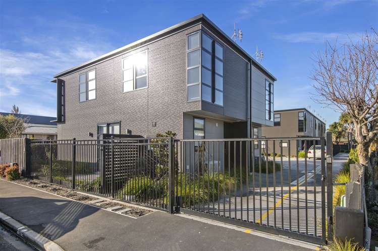 5/68 Barbour Street_0