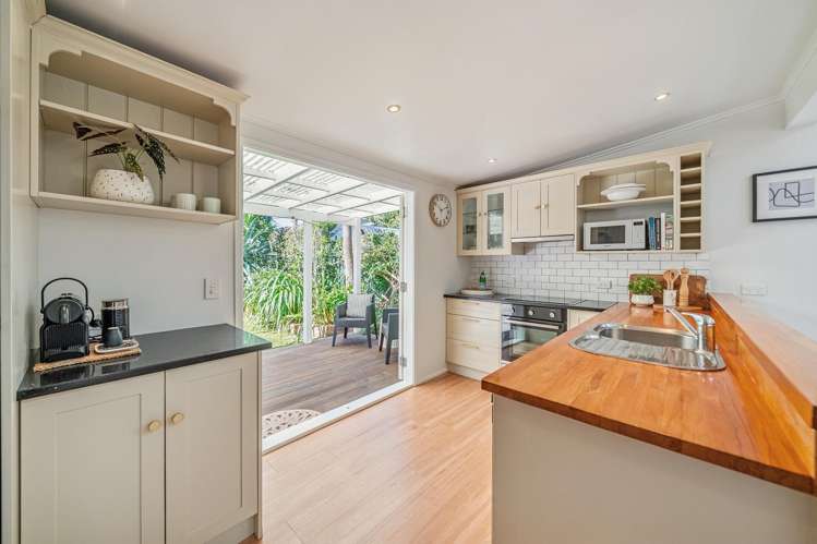 26 Bay Street Petone_8