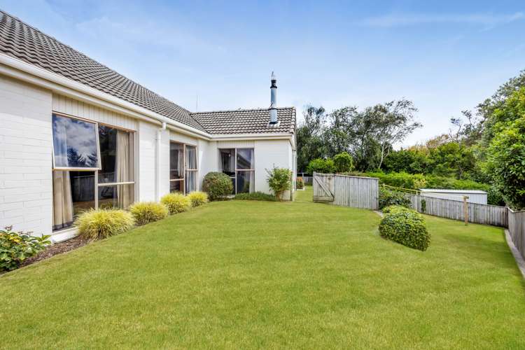 15 Quin Crescent Hawera_24