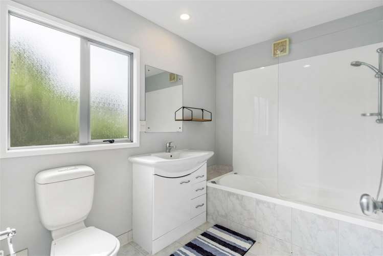 3 Mariners View Road Beach Haven_15