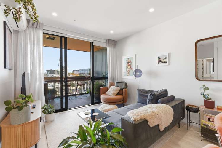 506/2 Sugarloaf Lane Christchurch Central_1