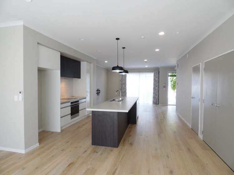 213 Hobsonville Point Road 1626_2